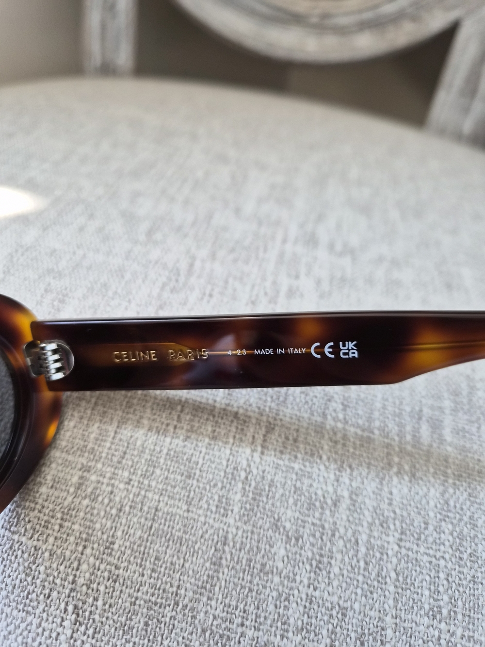 Celine Triomphe Tortoiseshell Oval Sunglasses - Brown - Picture 5 of 6
